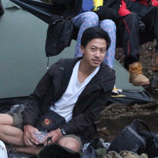 tri_azi's profile picture. 'live is breathe' | Nga'capruX  #33 
🎹Music Instrument Arranger
#Simk_  #GOwalkadventures Ig: triazidin