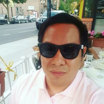 Vasilio_1's profile picture. Politics, pop culture, gymtime and pizza.