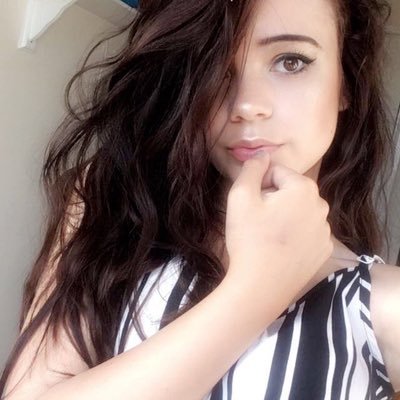 __xautumnx__'s profile picture. Ugh.