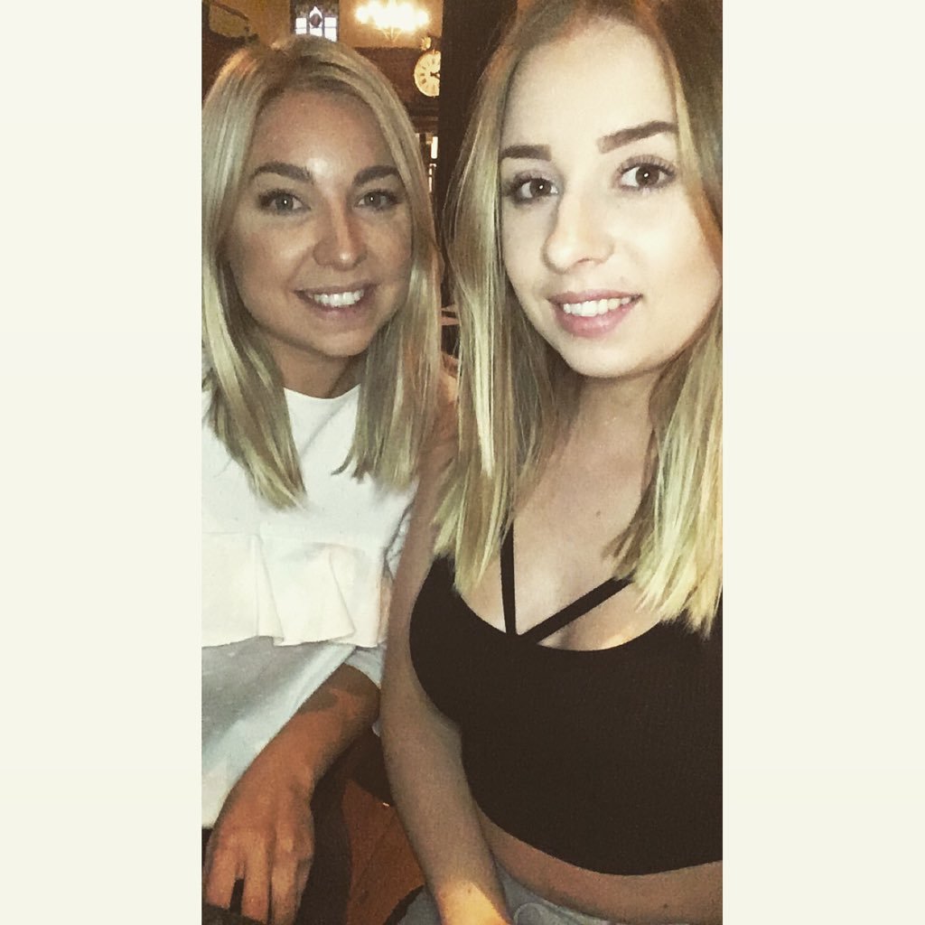 katieking82's profile picture. 