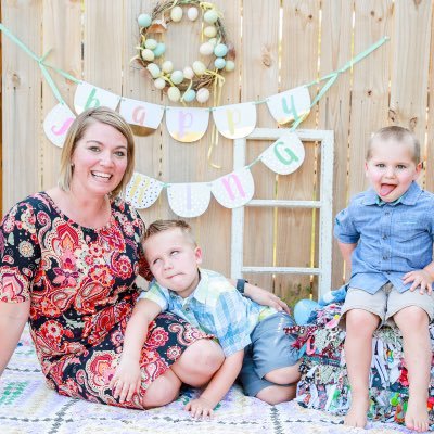 lisawhite1010's profile picture. 