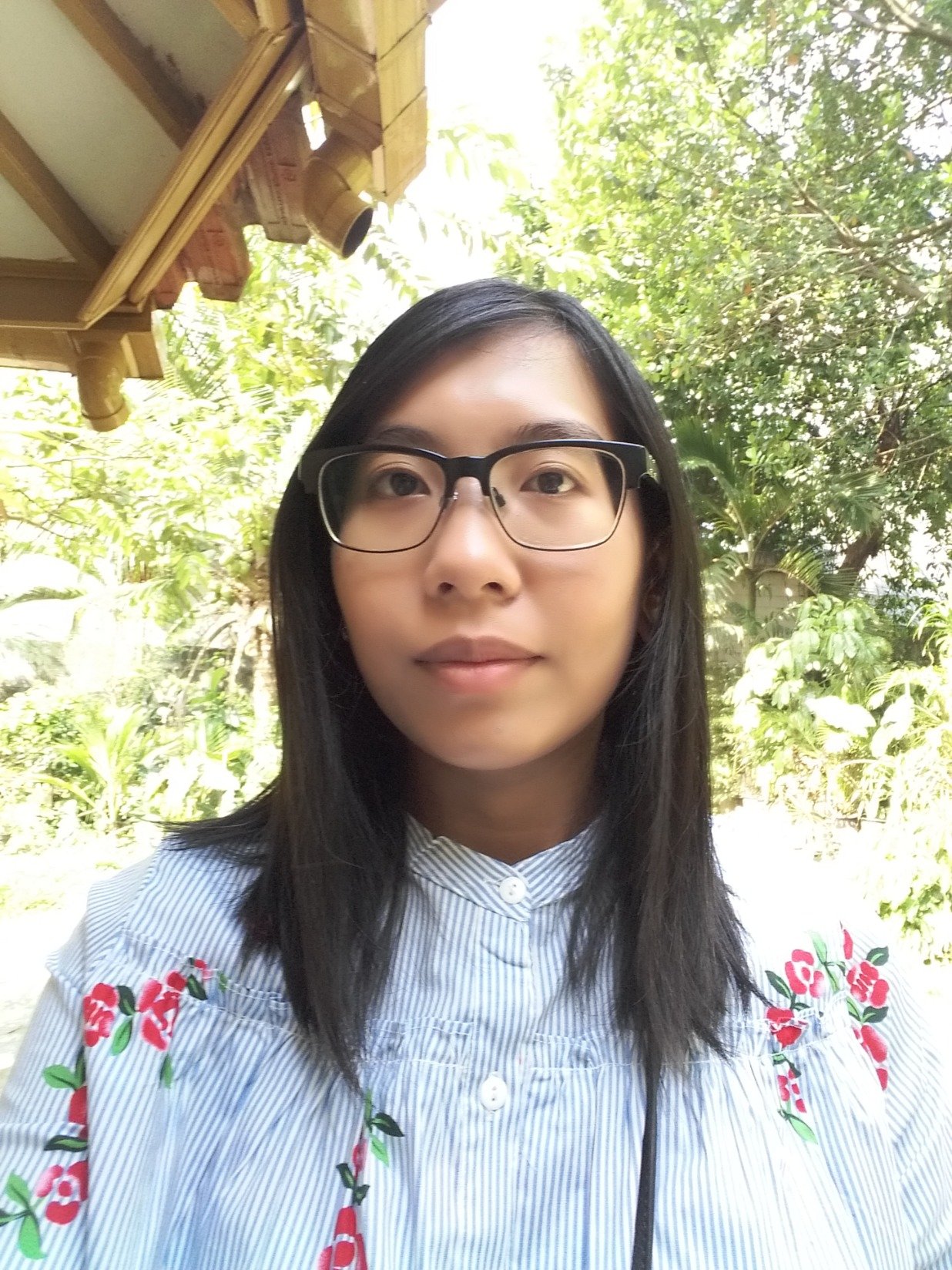 IsmiKhumaira's profile picture. Sastra Inggris Universitas Al Azhar Indonesia 2014