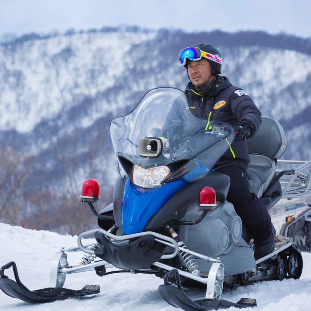 長野県山ノ内町長・アルペンスキー元日本代表、ex-ski racer, Mayor of Yamanouchi Nagano. Sports  Marketing planner and producer, consultant for ski resorts. https://t.co/7LOBLV9M7A