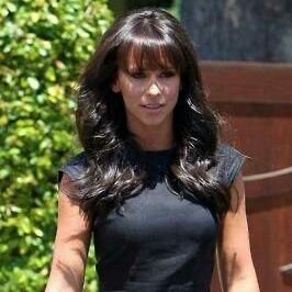 I can see ghosts and I help the dead people. If you need my help, then message me. Ghost Whisperer Rp Account.