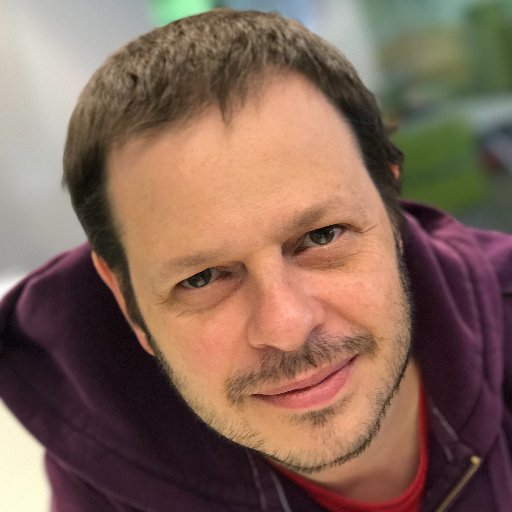Freelance Senior iOS developer, CEO @FabtasticWorld, Lead iOS App Developer @ https://t.co/84f361j16Z.