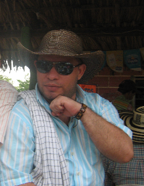 OSCARHPT's profile picture. Monteriano, poeta y loco... y enamorado de mi bebe Joshua Pereira Simanca