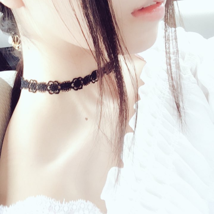 tatami_mikan's profile picture. 夏葉たたみだよ( ˙꒳ ˙ ) プロフィールに飛んできてくれてありがとうございます。歌うのが好きです。 https://t.co/R9kZsLAGVq