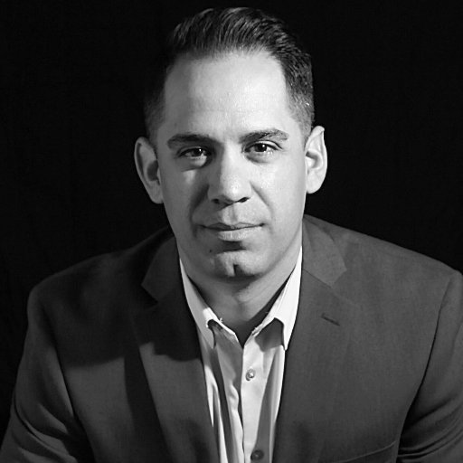 #Marketing Leader | I help tech startups generate their first revenue and mentor founders on the ideals of messaging, branding and demand gen. @nobodycrowd