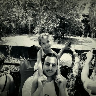Analista de TI, Apaixonado por minha família.