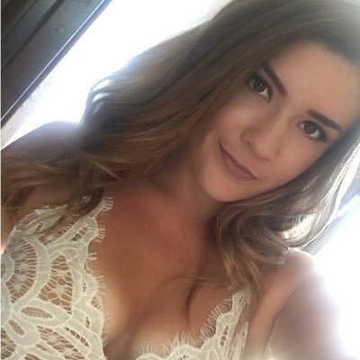 B_Hazeyy's profile picture. Cal Poly SLO '19 || Rest in paradise Page❤️