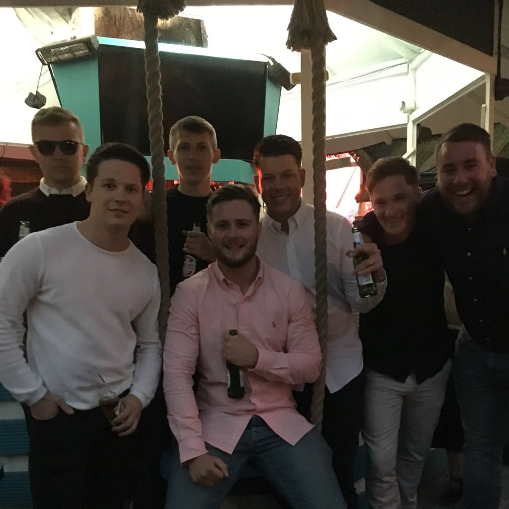 ben_p21's profile picture. If your easily offended then i suggest you fuck off.