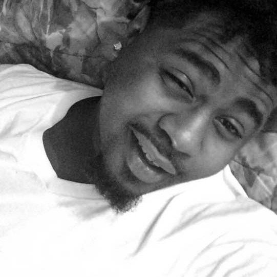 y_spexts's profile picture. Snapchat: spexts_ent

instagram: y_spexts