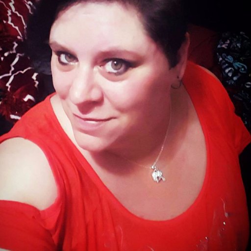 jendowns1977's profile picture. Mom, student, laborer of the works, artist.