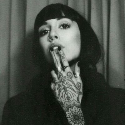 rpgwrose's profile picture. 