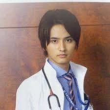 Dokter Ahli Bedah Jenius | Kamen Rider Brave