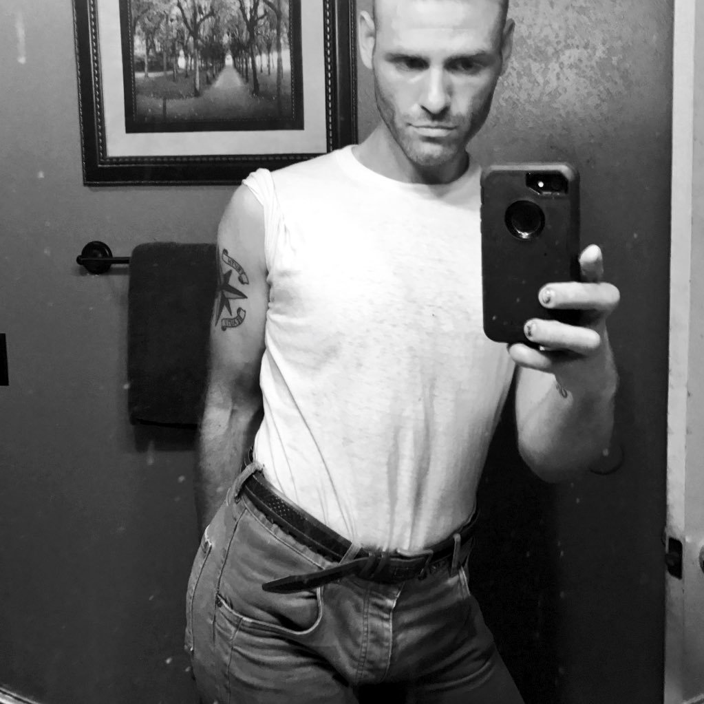 xx_wilo's profile picture. A Man who is finding out how to live, how to love, how to grow, and most of all how to be grateful for every moment.