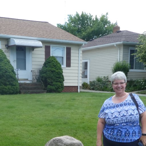 marthafilipic's profile picture. I'm a travel-lover, newspaper-reader, and unabashed liberal. And if you need a freelance editor, call me!