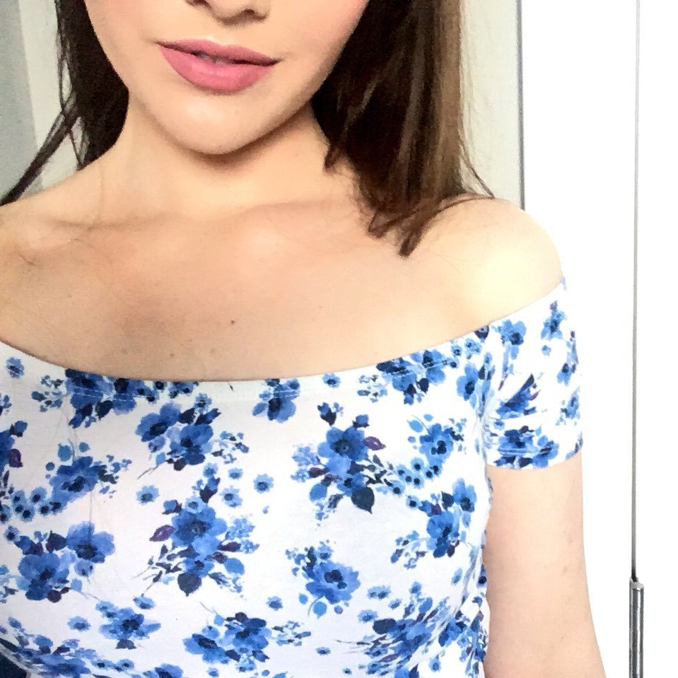 JadeCr33d's profile picture. donut care