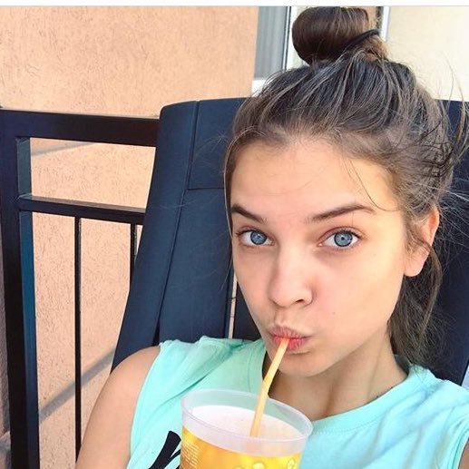 I'm Barbara Palvin •I listen music more than I listen people• Victoria's Secret model • Student in the off-hours || Jasper, Lynn, Ky and Aubrey
