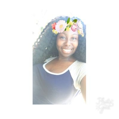 _Nathalyxx33's profile picture. 