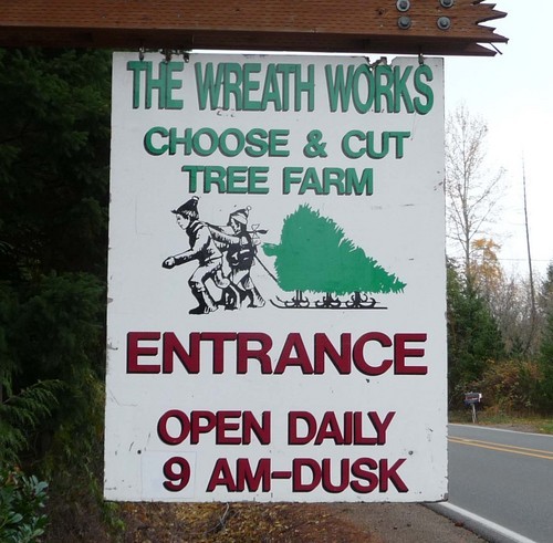 Choose & Cut Christmas Tree Farm in Port Orchard, Washington - Hand made, custom wreaths available too!