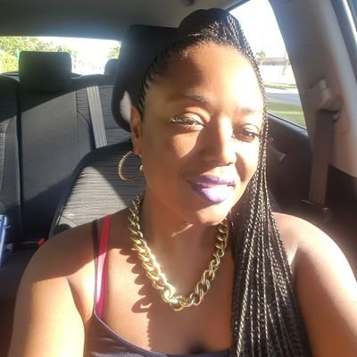 If u dont know me then get to know me......I been so many places and seen so many faces that I should write a book.      --Full Time Student and Future PT--