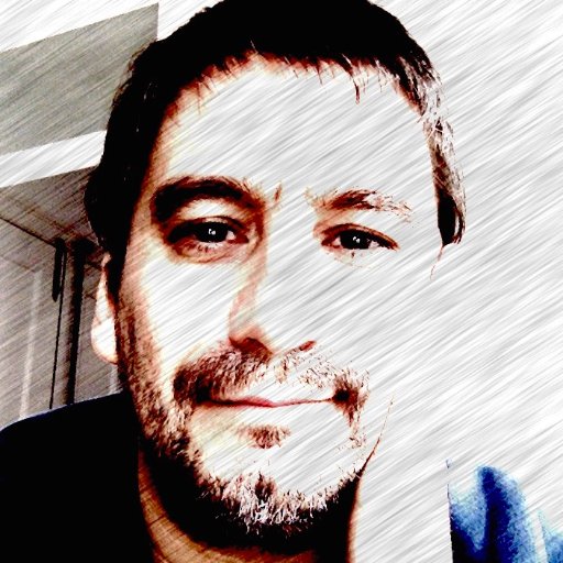 Internet worker, photo/video documentarist, teacher, researcher and always student. (currently in Lisbon)