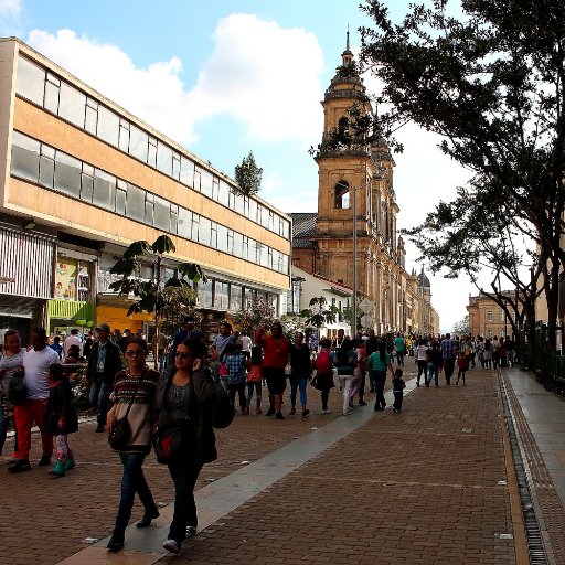 Tours y excursiones, turismo en Bogotá Colombia. Catedral de sal de Zipaquirá, Laguna de Guatavita, Santuario de Monserrate, Villa de Leyva, Finca cafetera.