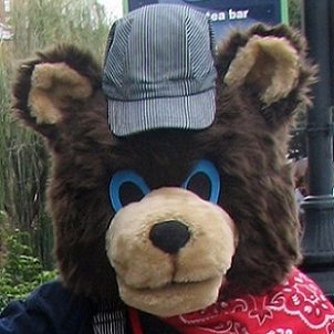 Fursuit Builder Bear ▶️ Anthrocon ⏩ MFM ⏩ CFFさんのプロフィール画像