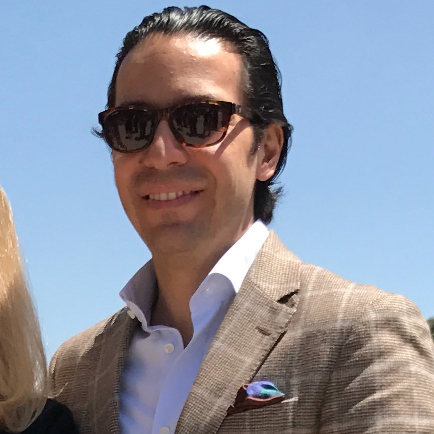 Entrepreneur, founder & CEO of HyC. Mega fan of #Formula1. Into Tech, gadgets, #Wine,marketing, business, cooking & #Ferraris #Porsche!