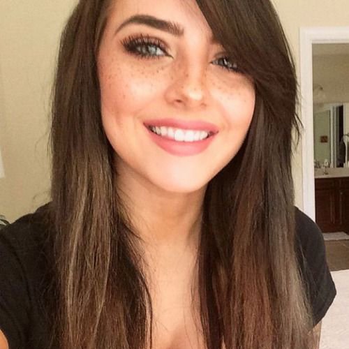 lawrence72xevy1's profile picture. 