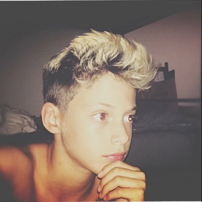 dennyocon3's profile picture. https://t.co/PH8EBePnMQ O'connell