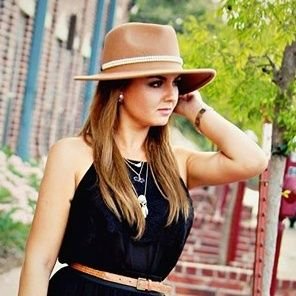 SimpleSweetCo's profile picture. Sometimes I'm clever, I suppose.