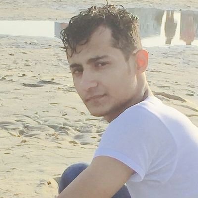 عاشق للرياضه #مشجع_برشلونه
منتقد كل السياسيين.
الجمهورية اليمنيه /تعز/الحالمة 😍 
اهلا بك في اي نقاش