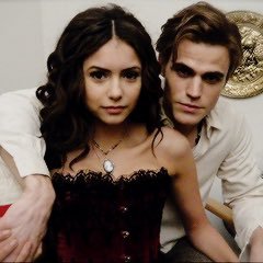 grlzvampire's profile picture. always and forever.