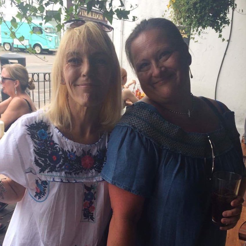 millywall's profile picture. hi im lisa , loves life to the full .I don't blame my past for the way my present is now... i just acknowledge the fact that my past made me who I am today