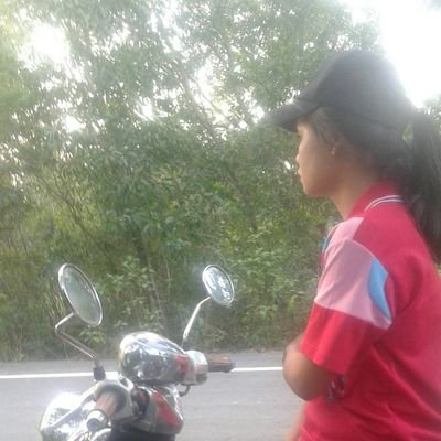 aqsf5zwSWZIKGwE's profile picture. รอมึงกลับมารักกัน.(เถิก)😢😢😢