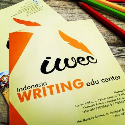 iwec_indonesia's profile picture. 📚 Indonesia Writing Edu Center 
📝 #FunWriting
✉ iwec.indonesia@gmail.com
📞 0812.3095.4660