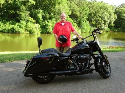 DanDanford1's profile picture. Money is freedom. Freedom is fun. But, still, it's only money.