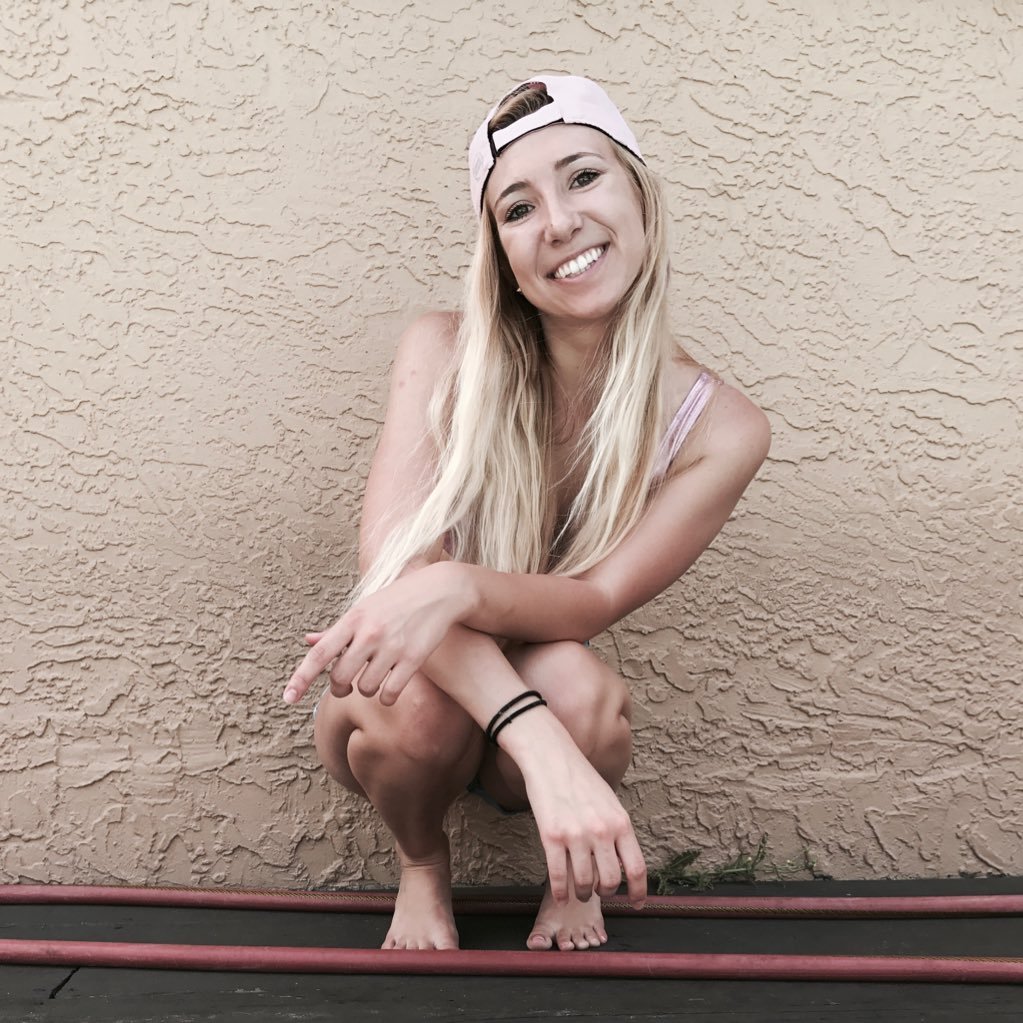 andiethompson2's profile picture. Since God chose you to be the holy people he loves, you must clothe yourselves with tenderhearted mercy, kindness, humility, gentleness, and patience. Col 3:12