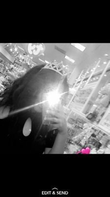 2k_Evelyn's profile picture. 