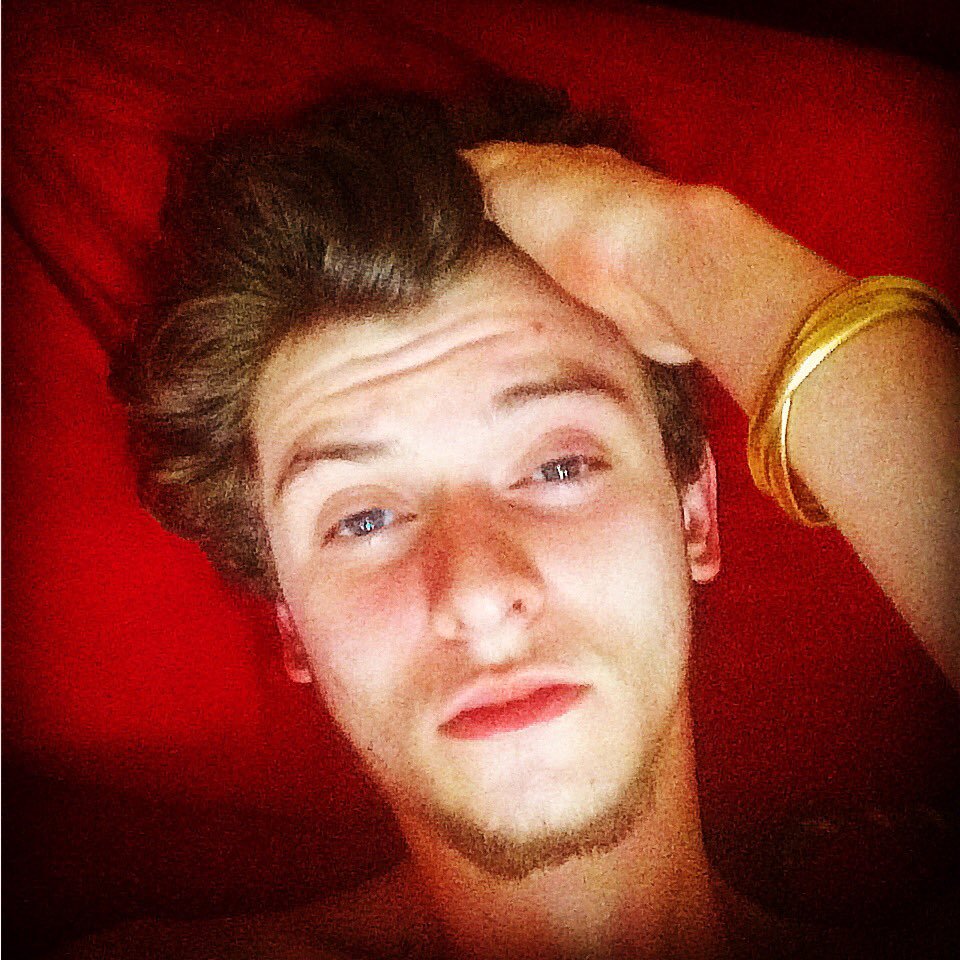 KushKing101's profile picture. Life's too short, make the most of it..