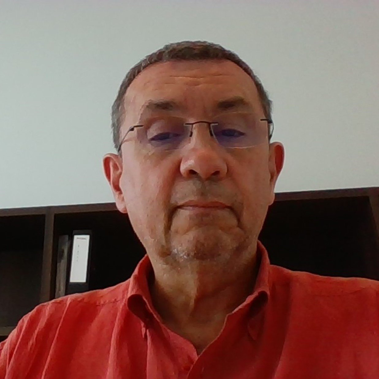DemeureMano's profile picture. 40 years experience in international management and business development, design, management and evaluation of large-scale projects in challenging environments.