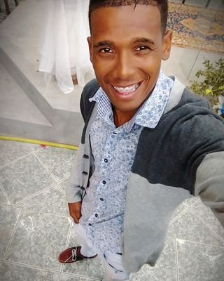 RayaqueS's profile picture. Deus senple está no controle de minha vida!!