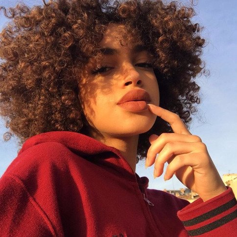 _zvni's profile picture. I am a paradox,a conflicting contradiction.