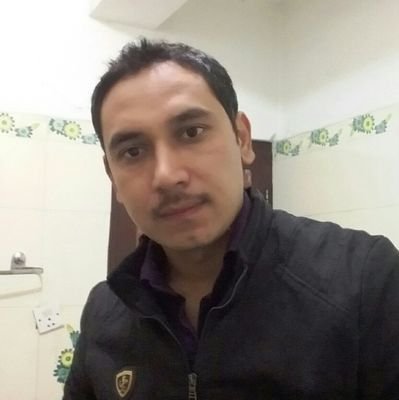 अरुले जस्तो कालोछाया बोकेर हिडदिन त्यसैले पारदर्शी छु ,आफ्नै प्रतिबिम्ब सेतोछाया देखेर दङ्ग लाग्छ अनि सोच्छु यो दुनियाँमा सबै म जस्तै भैदिए ।