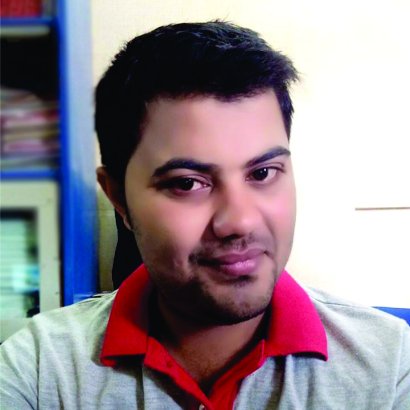 My name is Santosh i am a creative experienced graphic designer at @eventdex.