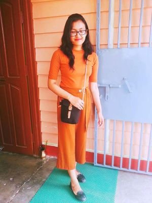 Simran24760726's profile picture. Music