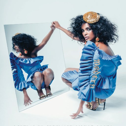 Viral Fashion is a digital and print magazine about the latest fashion, style and culture. http://t.co/qOw2pR3GO0. http://t.co/EkW4mwwWsy
