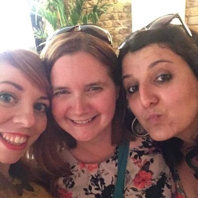 kneadwhine's profile picture. Veggie cook, blogger at KneadWhine, mum to D (7) and R (2).